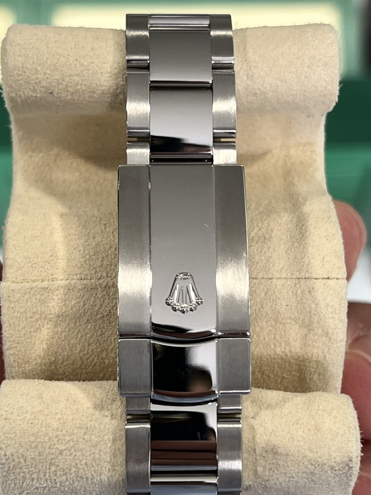 Rolex Datejust 36mm Oyster Bracelet 126200 - WatchesReplica.is