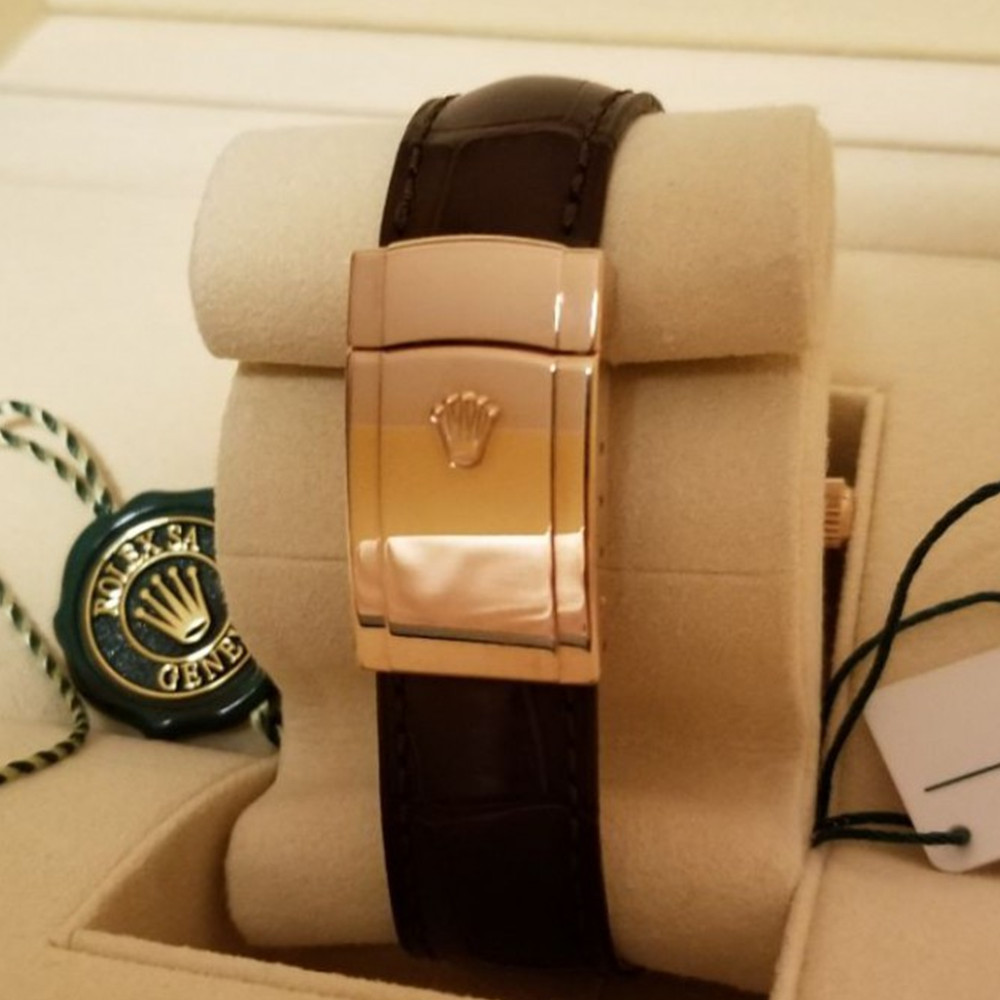 Replica Rolex Sky-Dweller m326138-0010 42MM - WatchesReplica.is