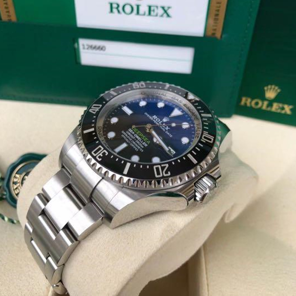 Replica Rolex Sea Dweller 126660 44MM - WatchesReplica.is