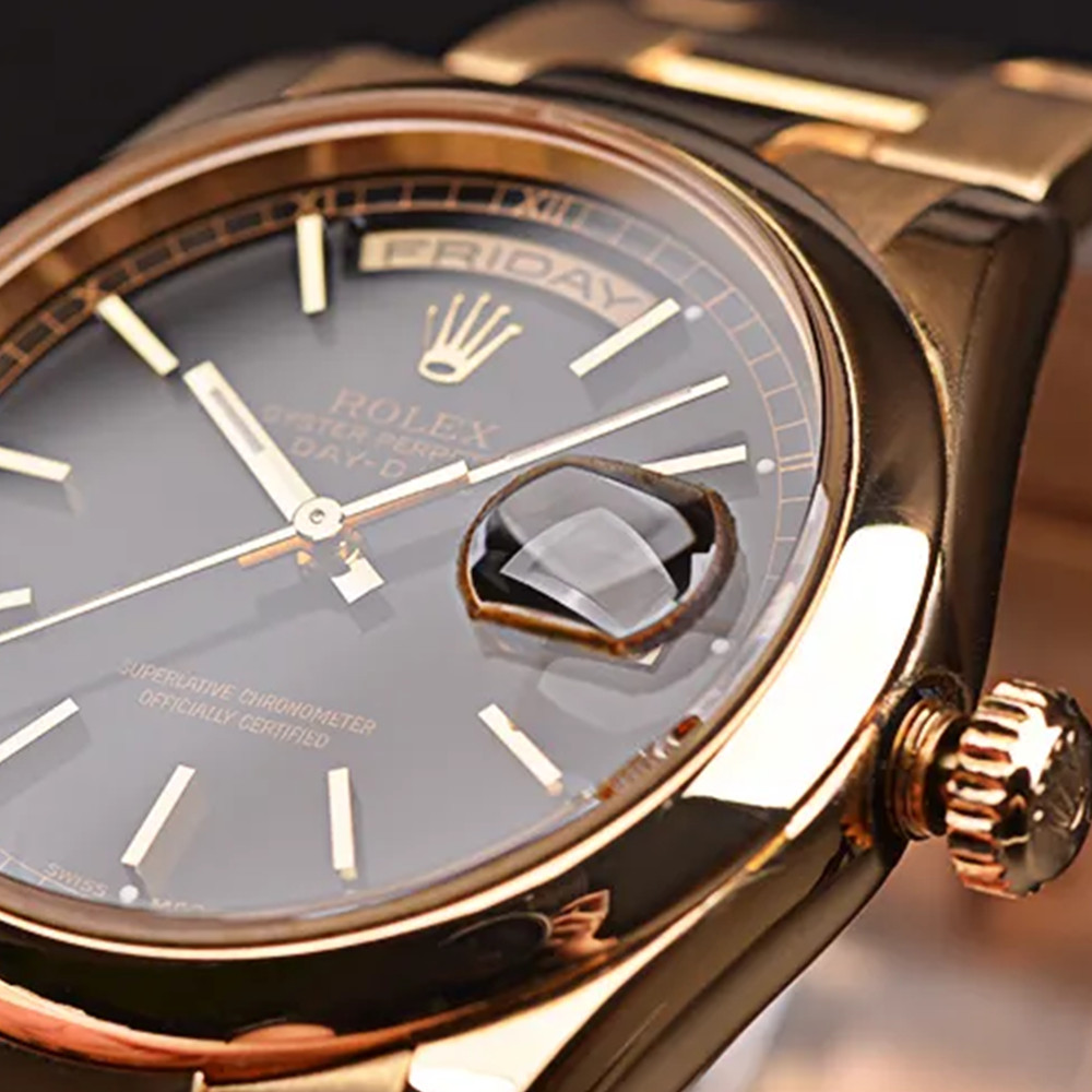 Rolex Replica Day-Date Black Dial 118208 - WatchesReplica.is