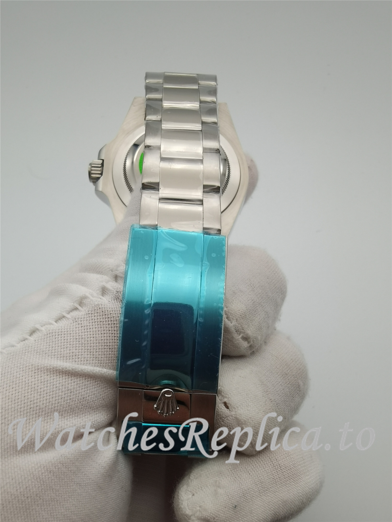Swiss Rolex GMT-Master II Replica 126710BLRO Silver Strap 40MM - WatchesReplica.is