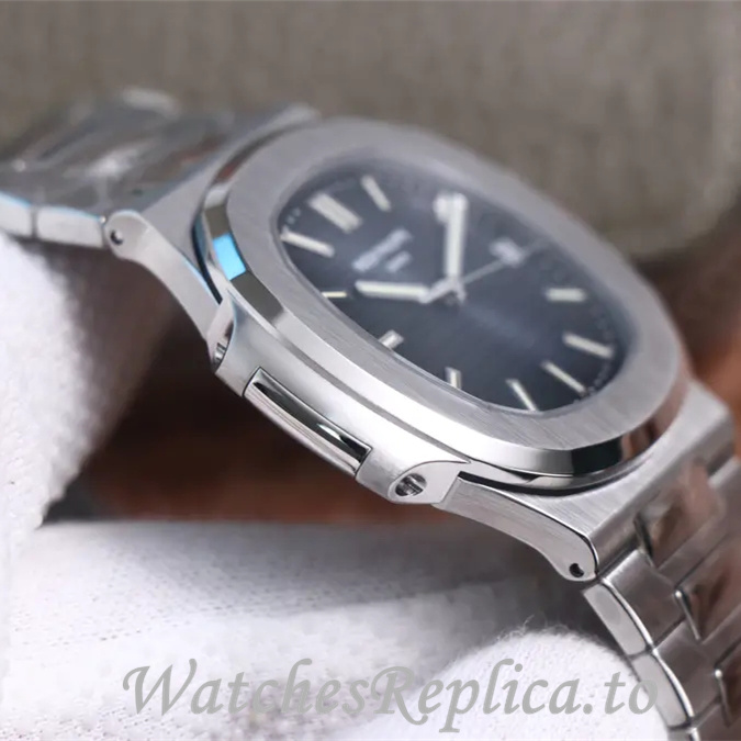 Patek Philippe Replica Nautilus 5711 Stainless steel strap 40MM - WatchesReplica.is
