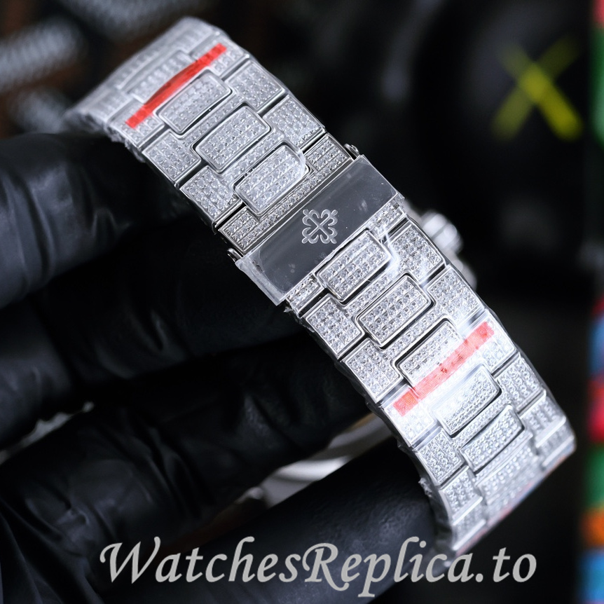 Patek Philippe Replica Nautilus 5711 Diamonds paved strap 40MM - WatchesReplica.is