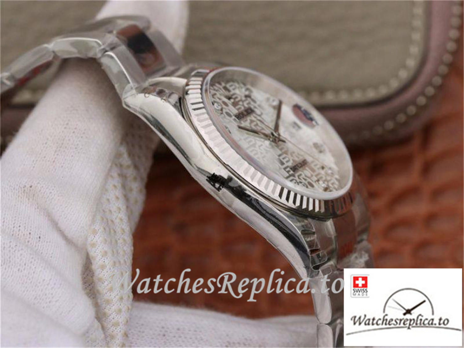 Swiss Rolex Datejust Replica 116234 011 Silver Dial 36MM - WatchesReplica.is