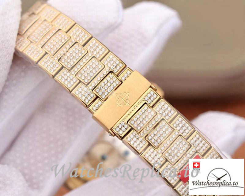 Swiss Patek Philippe Nautilus Jumbo Replica 5711 009 Diamonds Bezel 40MM - WatchesReplica.is