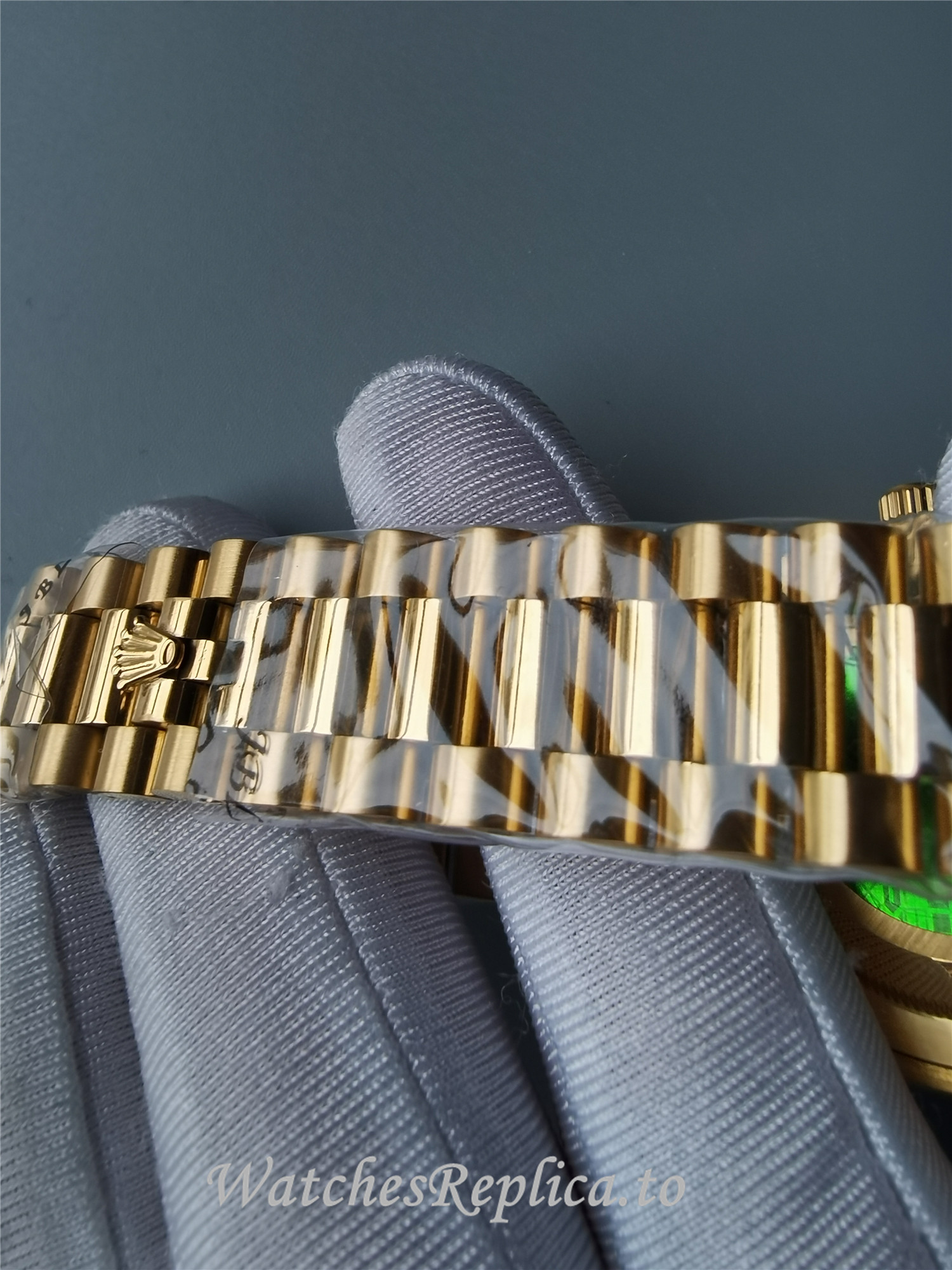 Rolex Day-Date II Ivory Dial 218238 - WatchesReplica.is