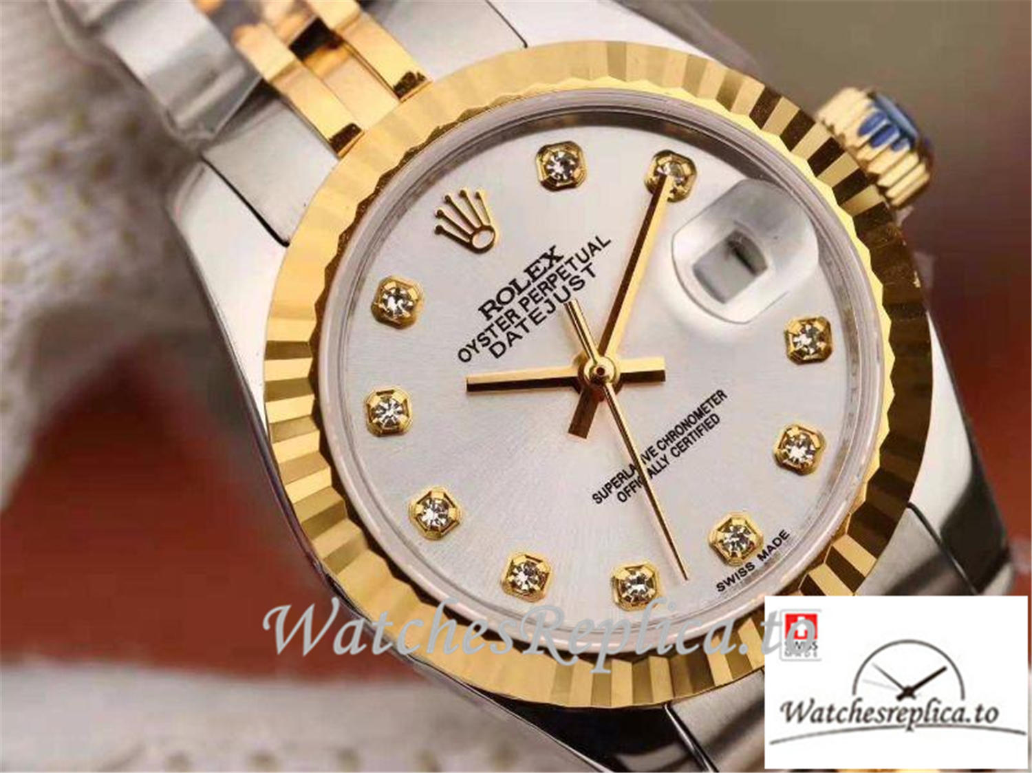 Swiss Rolex Datejust Replica 199866 Silver Dial 26MM - WatchesReplica.is
