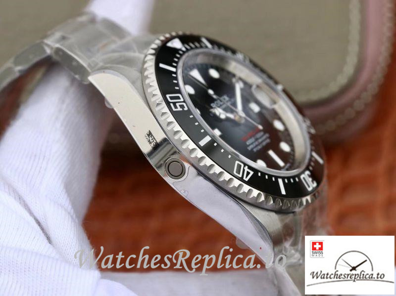 Rolex Sea-Dweller Replica 126600 Black Bezel 43MM - WatchesReplica.is