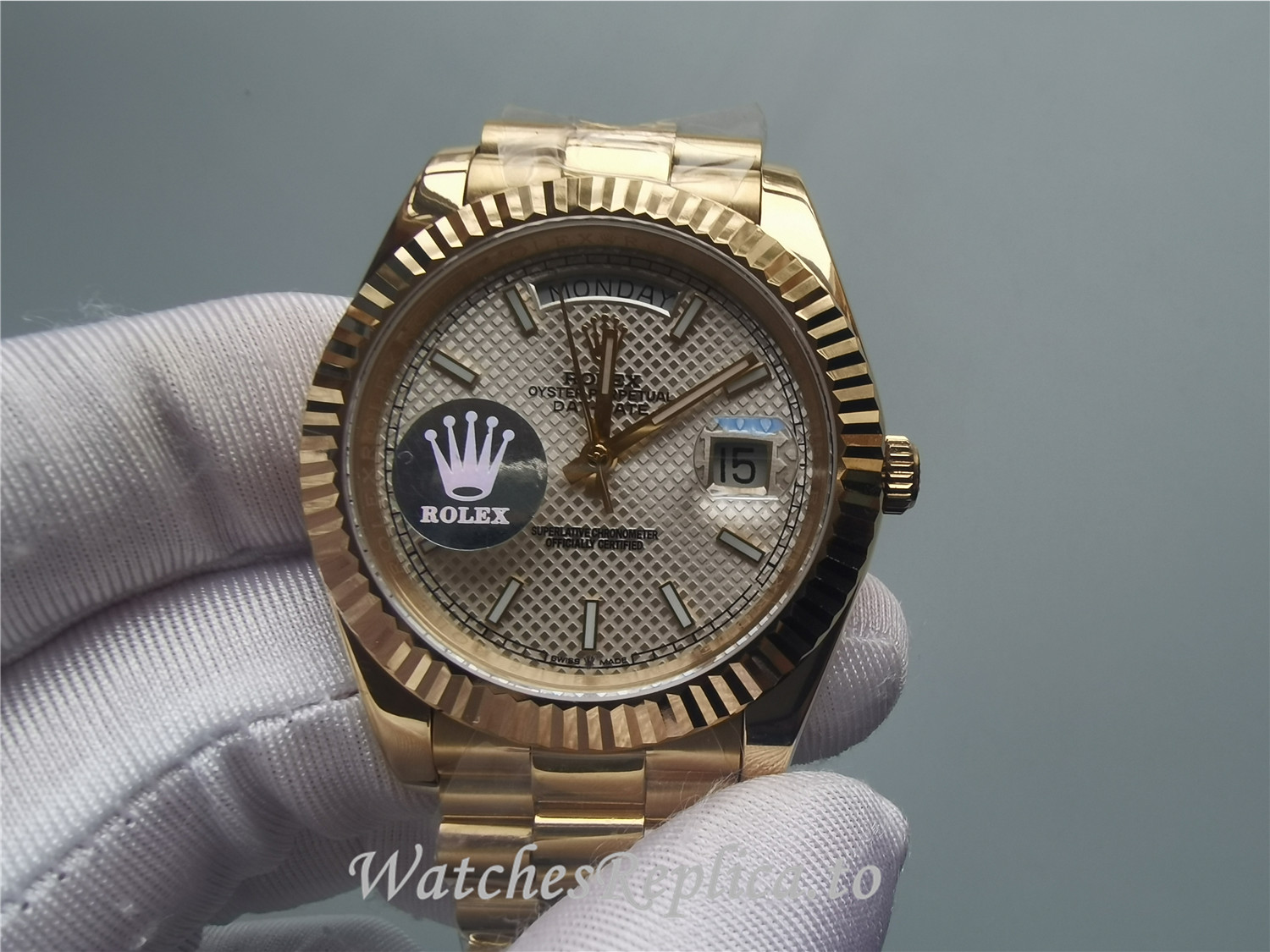 Swiss Rolex Day Date Replica 228238 Yellow Gold Bezel 40MM - WatchesReplica.is