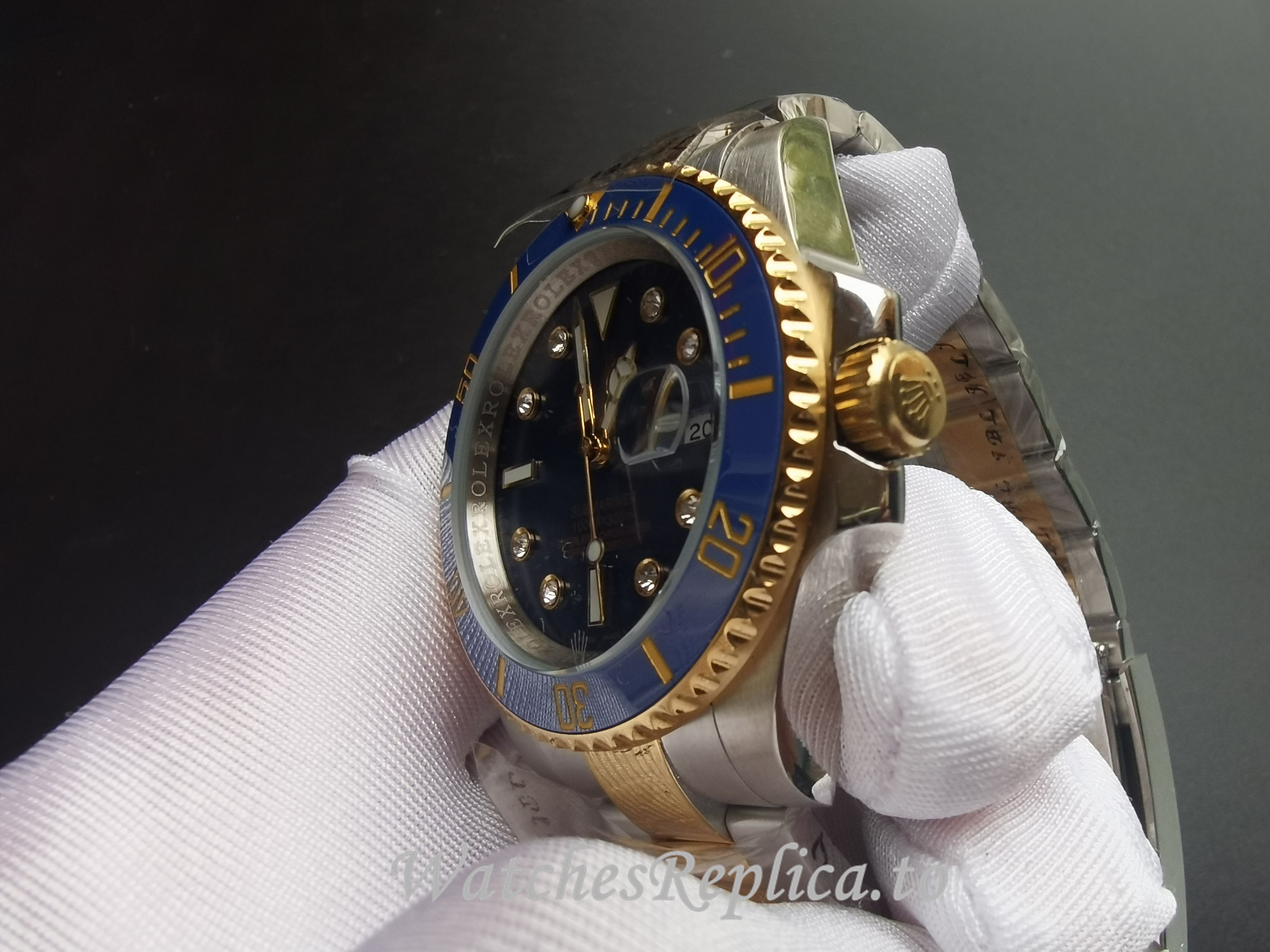 Swiss Rolex Submariner Date Replica 116613 Blue Bezel 40.5MM - WatchesReplica.is