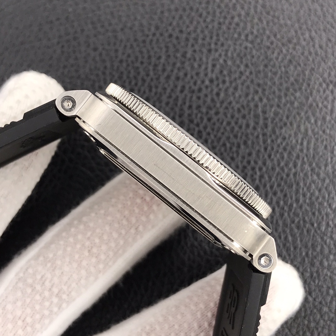 Bell Ross Replica BR 03 BR0392-CAMO-CE/SRB Rubber strap 42MM - WatchesReplica.is