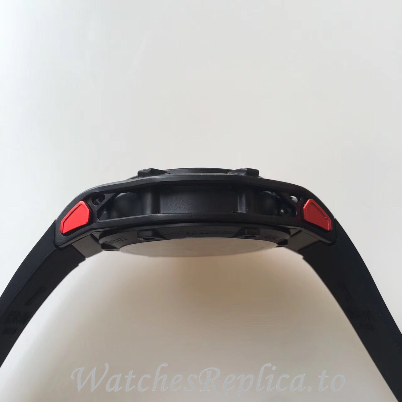 Hublot Replica Ferrari Rubber strap 43MM - WatchesReplica.is