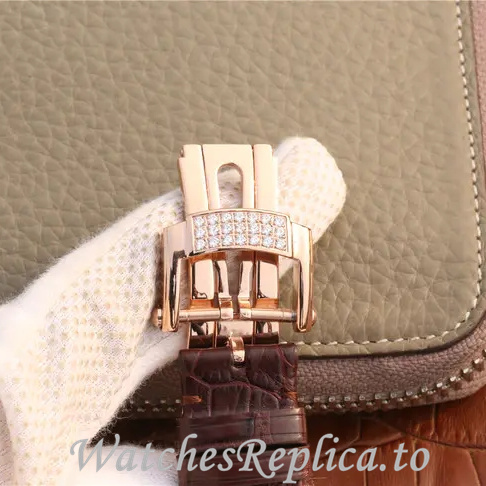 Patek Philippe Replica Nautilus 5719 Leather strap 40MM - WatchesReplica.is