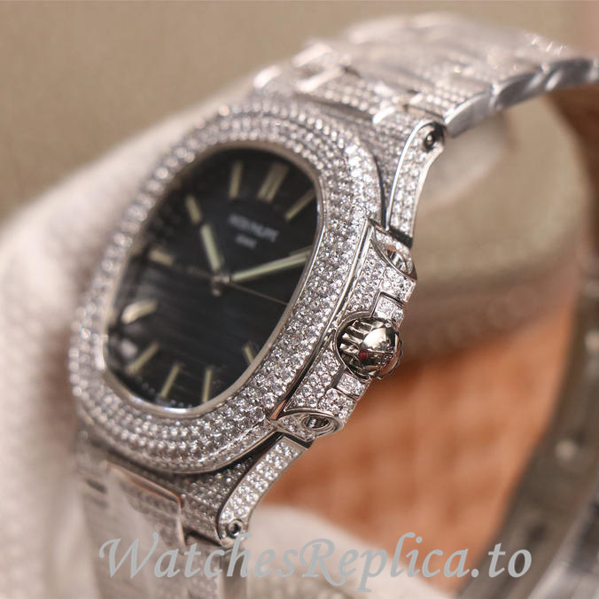 Patek Philippe Replica Nautilus 5711 Stainless steel strap 40MM - WatchesReplica.is