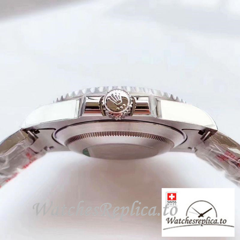 Swiss Rolex Submariner Replica 116610LV Green Bezel 40MM - WatchesReplica.is