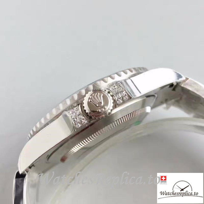 Swiss Rolex Submariner Date Replica 116610LV 002 Silver Strap 40MM - WatchesReplica.is