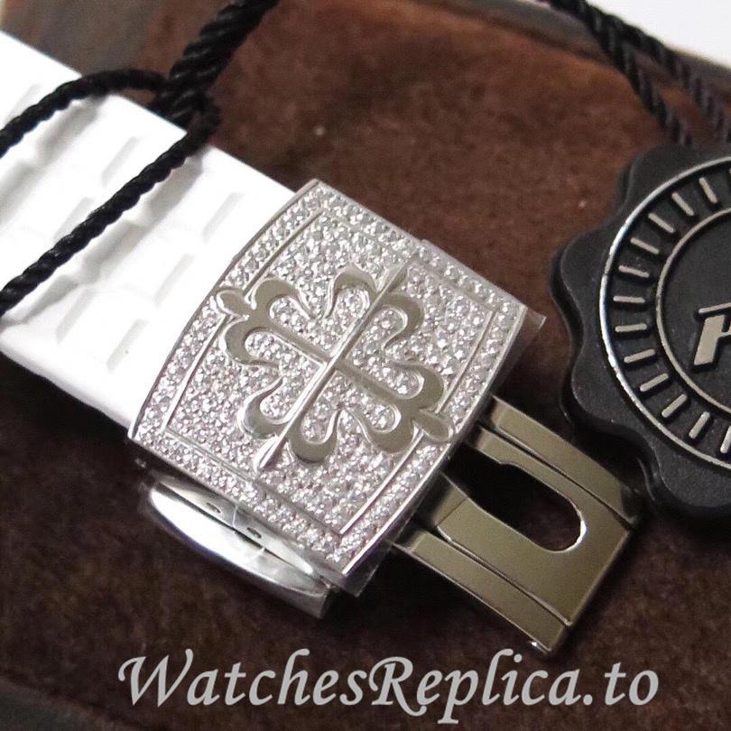 Patek Philippe Replica Aquanaut Rubber strap 35.6MM - WatchesReplica.is