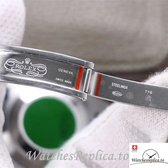 Swiss Rolex Submariner Replica 116610LV Rubber strap 40MM - WatchesReplica.is