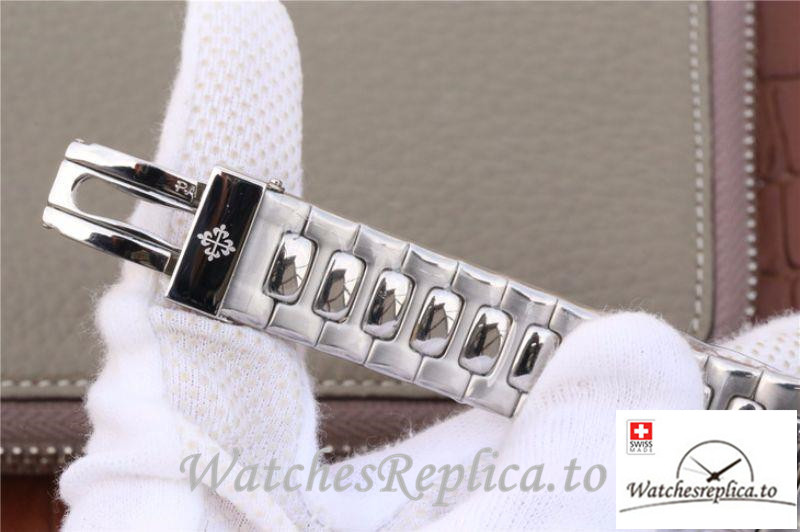 Swiss Patek Philippe Nautilus Moonphas Replica 5712/1A-001 Stainless Steel Bezel 40MM - WatchesReplica.is