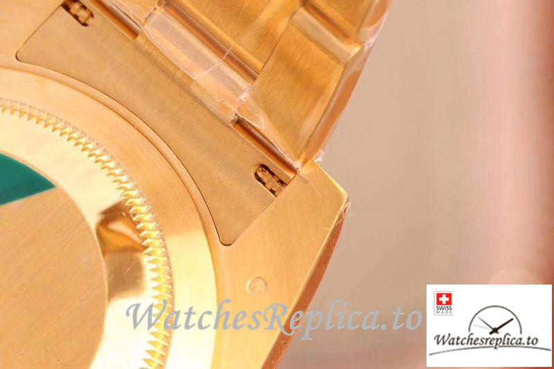 Swiss Rolex Submariner Date Replica 116618LB Gold Strap 40MM - WatchesReplica.is