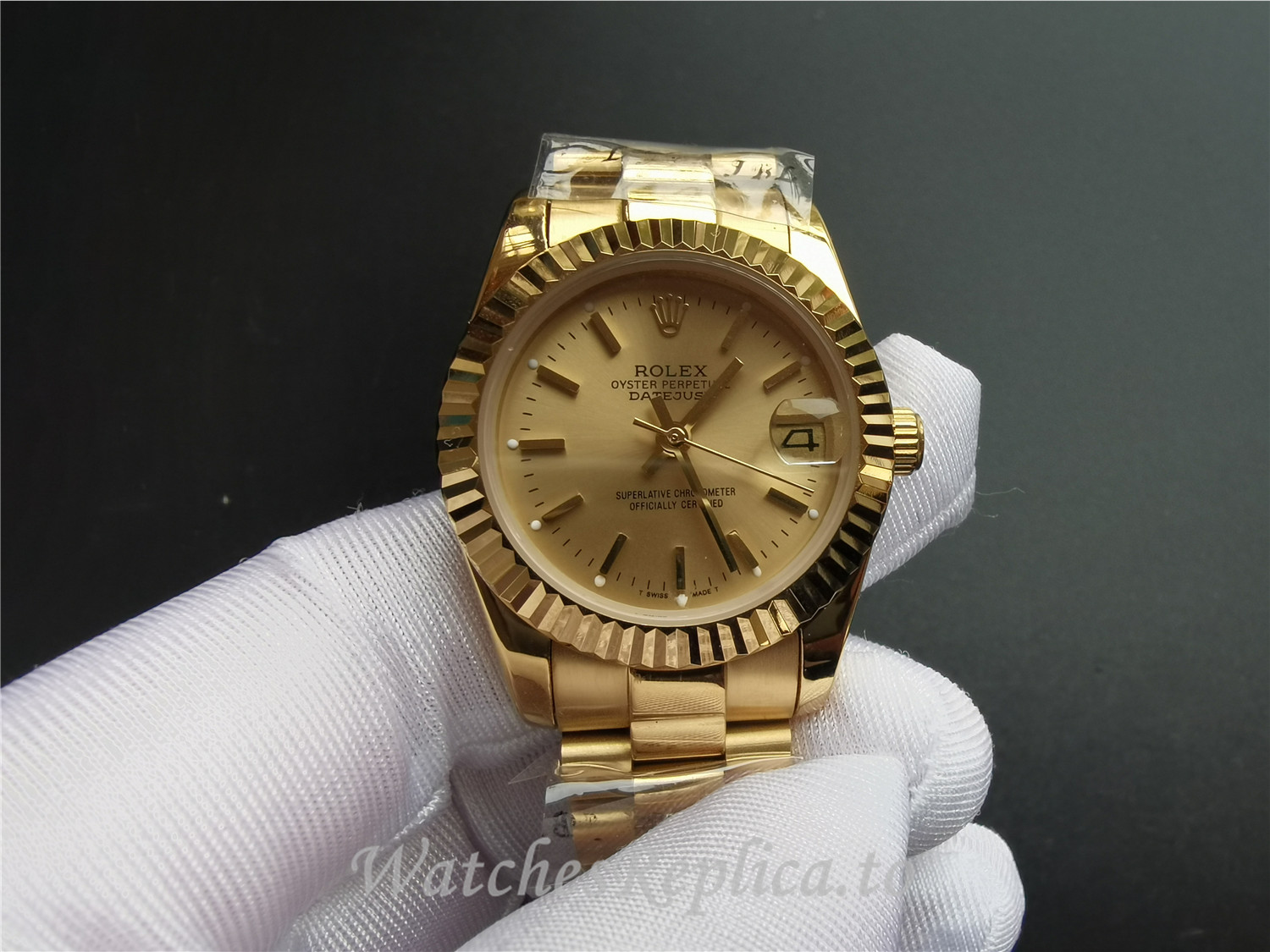 Rolex Mid Size Datejust Champagne Dial 68278 - WatchesReplica.is