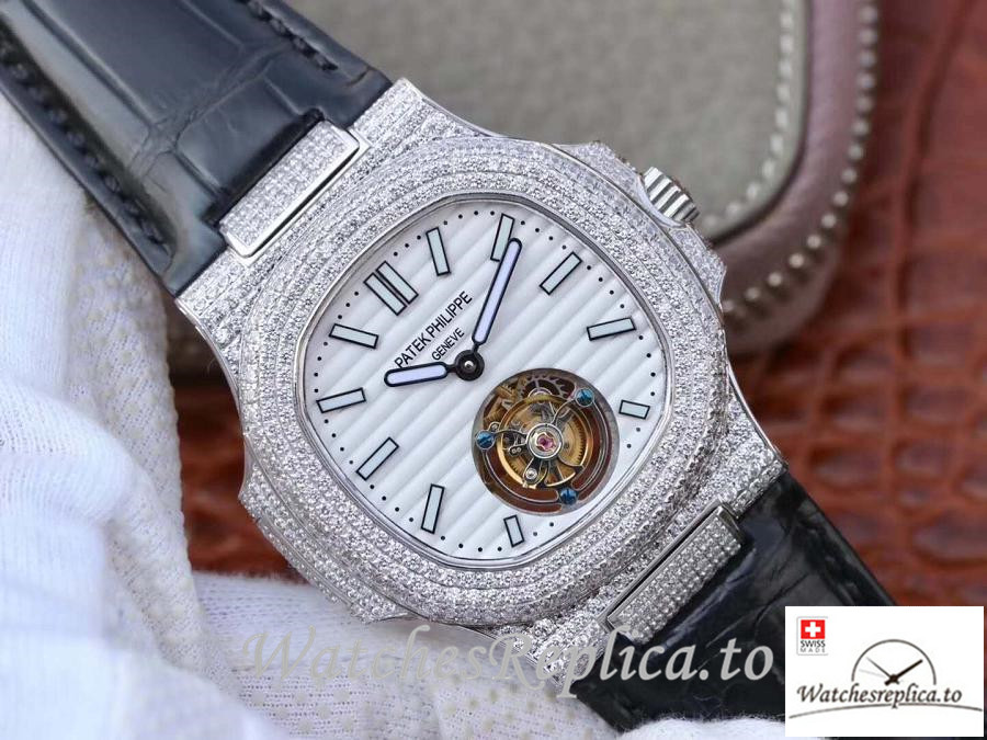 Swiss Patek Philippe Nautilus Jumbo Replica 5711 003 Black Strap 40MM - WatchesReplica.is