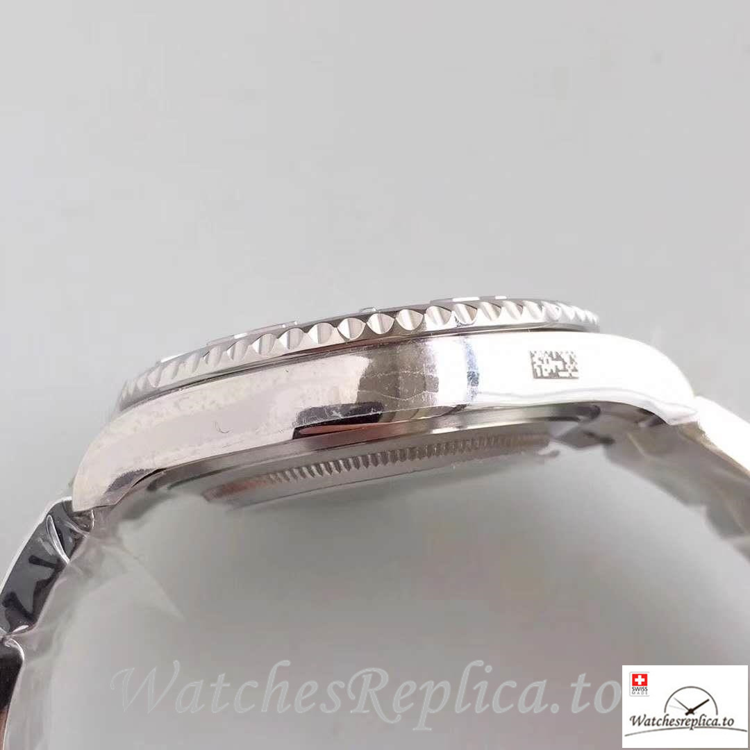 Swiss Rolex Yacht Master Replica 268622 Silver Bezel 40MM - WatchesReplica.is