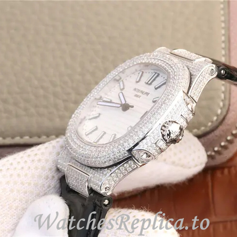 Patek Philippe Replica Nautilus 5719 Leather strap 40MM - WatchesReplica.is
