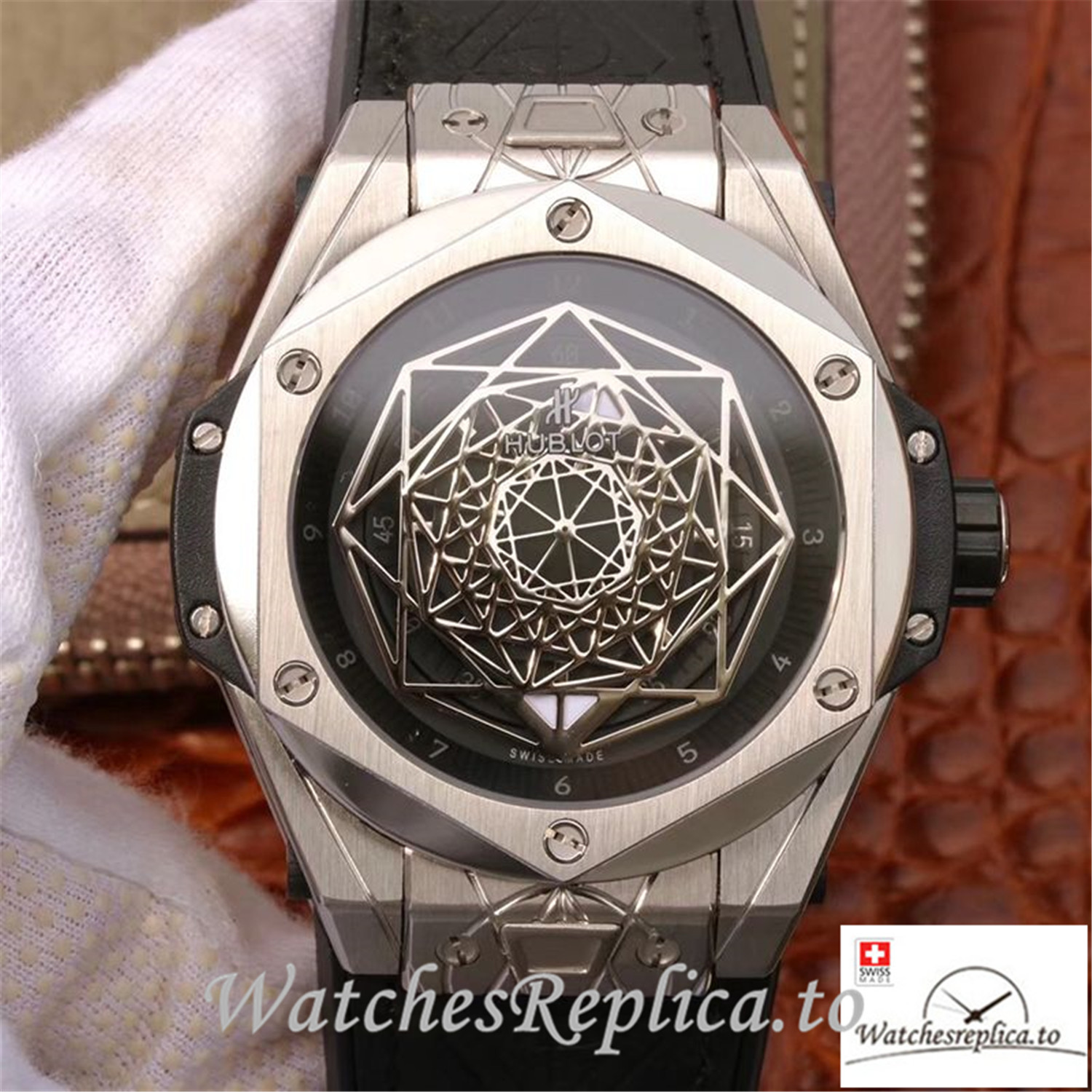 Swiss Hublot Big Bang Sang Bleu Titanium Replica 415.NX.1112.VR.MXM16 Black Strap 45MM - WatchesReplica.is