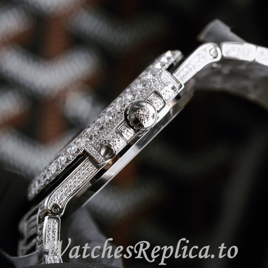 Patek Philippe Replica Nautilus 5711 Diamonds paved strap 40MM - WatchesReplica.is