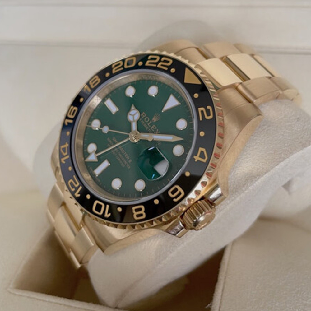 Rolex GMT Master II Green Dial 116718 LN - WatchesReplica.is