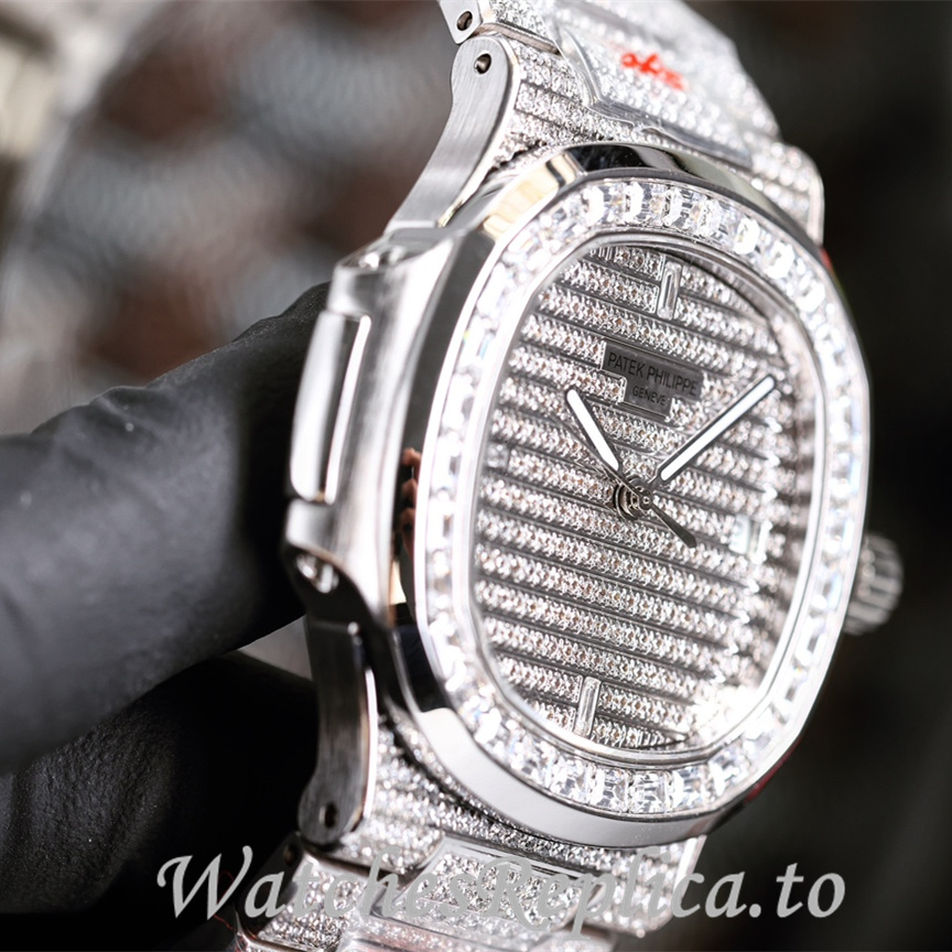 Patek Philippe Replica Nautilus 5711 Diamonds paved strap 40MM - WatchesReplica.is