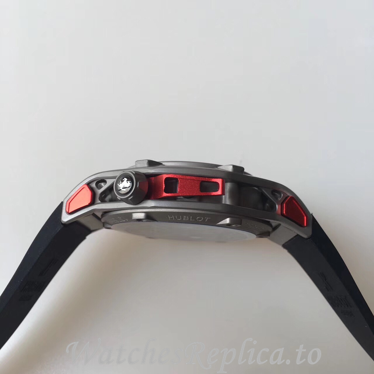 Hublot Replica Ferrari Rubber strap 43MM - WatchesReplica.is