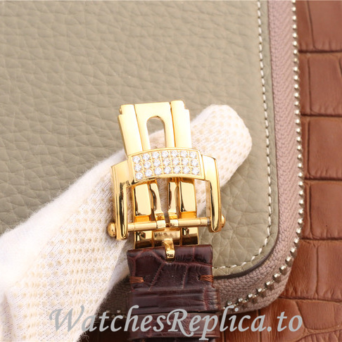Patek Philippe Replica Nautilus 5719 Leather strap 40MM - WatchesReplica.is