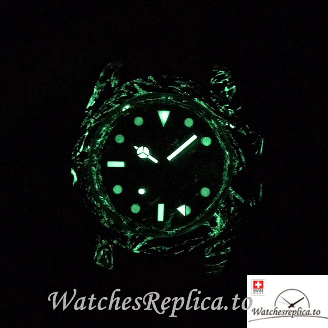 Swiss Rolex GMT-Master Replica Rubber strap 40MM - WatchesReplica.is