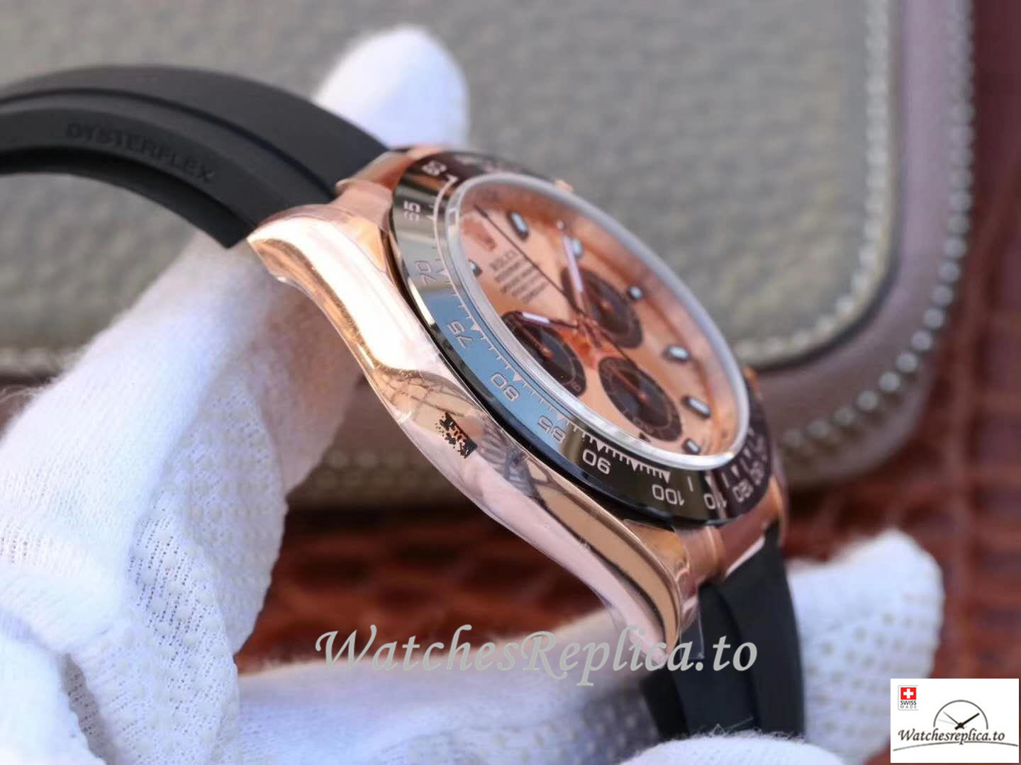 Swiss Rolex Daytona Cosmograph Replica 116515LN 001 Rubber Strap 40MM - WatchesReplica.is