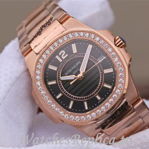 Patek Philippe Replica Nautilus 7011 Rose Gold strap 32MM - WatchesReplica.is