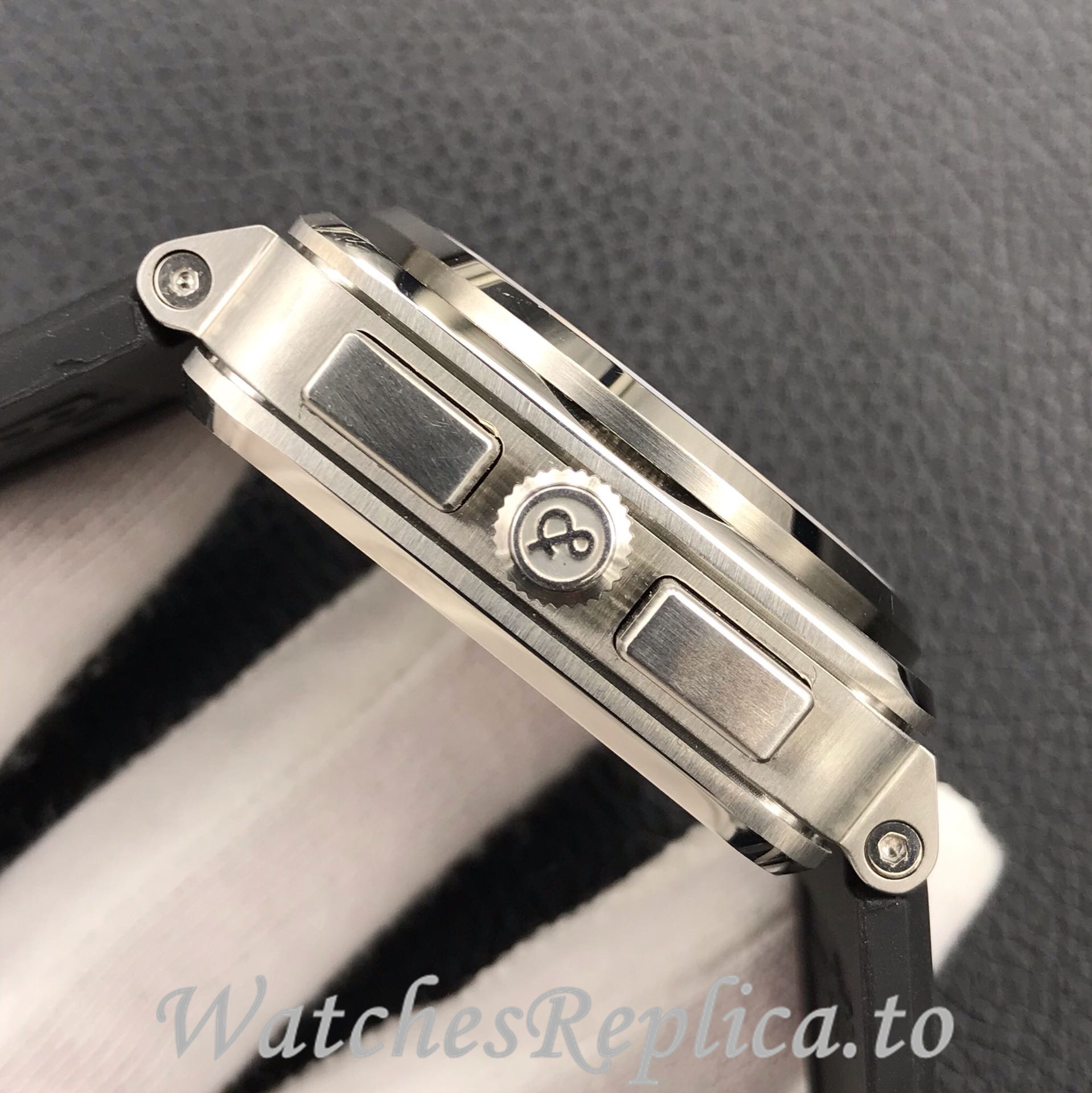 Bell Ross Replica BR 03 BR03-94 Rubber strap 42MM - WatchesReplica.is