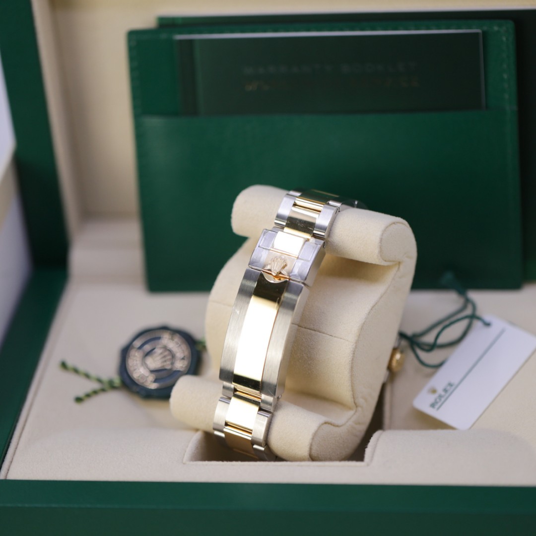 Replica Rolex Submariner Yellow Gold 126613 41MM - WatchesReplica.is