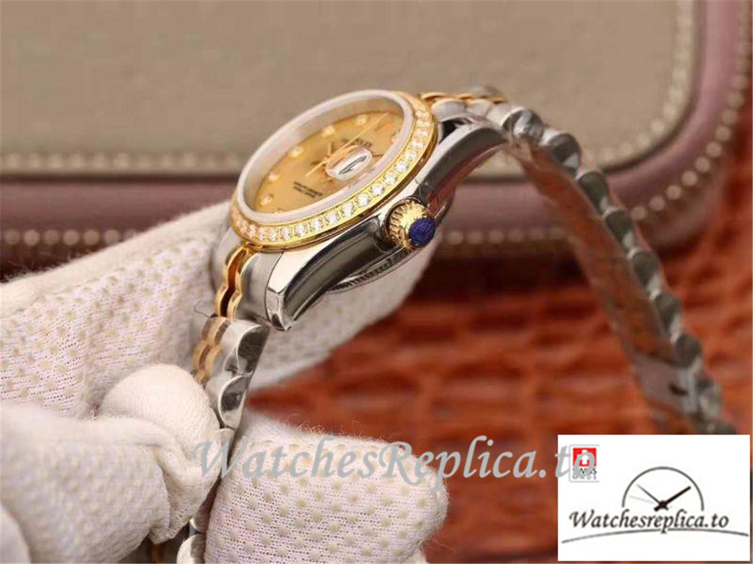 Swiss Rolex Datejust Replica 199865 Yellow Gold Dial 28MM - WatchesReplica.is