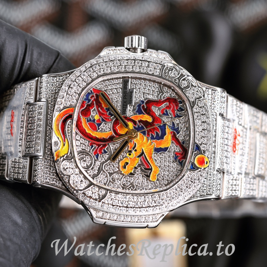 Patek Philippe Replica Nautilus 5711 Diamonds paved strap 40MM - WatchesReplica.is