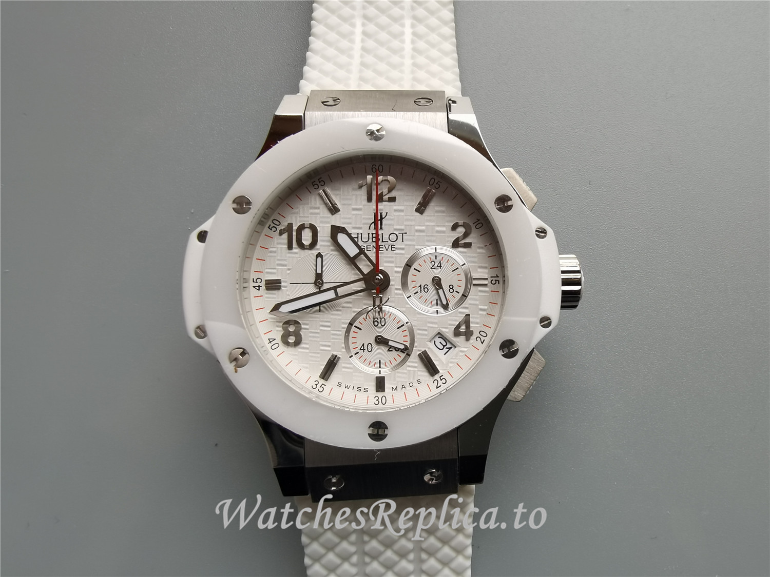 Hublot 44mm White Dial 301.SE.230.RW 44 MM - WatchesReplica.is