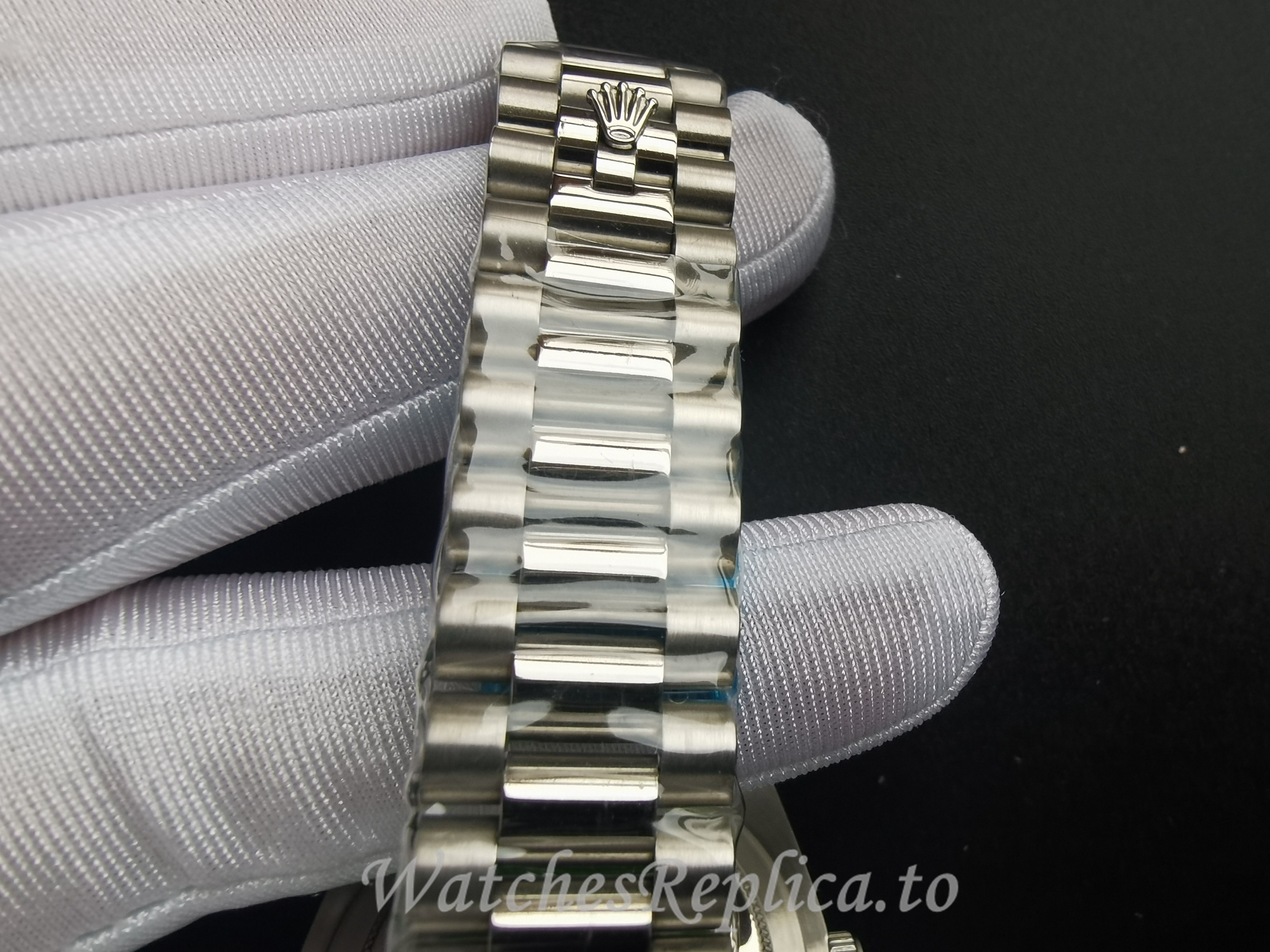 Rolex Replica DayDate White Gold Diamond 228349RBR - WatchesReplica.is