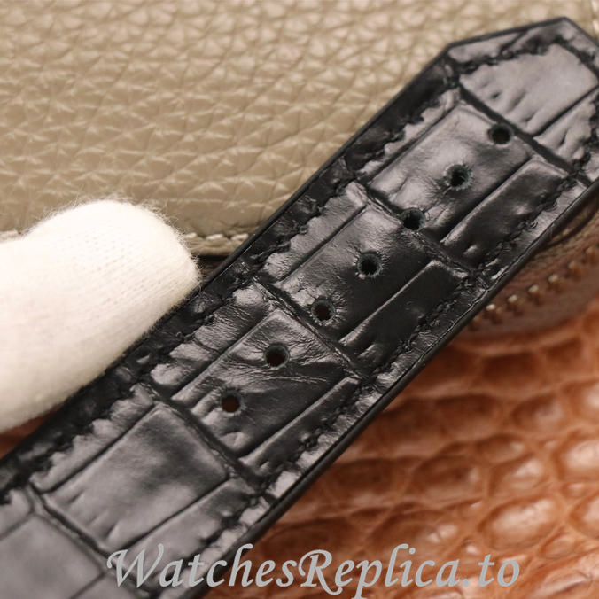 Hublot Replica Classic Fusion Series Leather strap 45MM - WatchesReplica.is