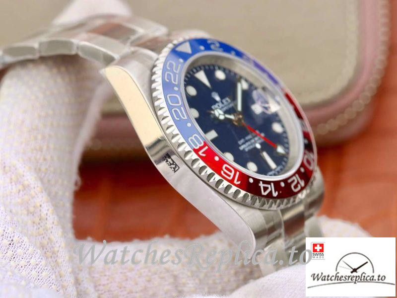 Swiss Rolex GMT-Master II Replica 126710BLRO 001 Silver Strap 40MM - WatchesReplica.is