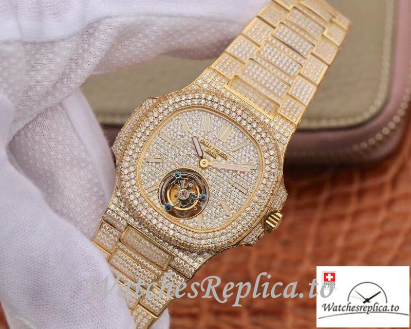 Swiss Patek Philippe Nautilus Jumbo Replica 5711 009 Diamonds Bezel 40MM - WatchesReplica.is