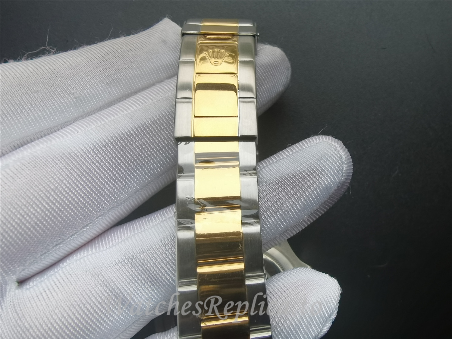 Rolex Yacht Master White Dial 16623 - WatchesReplica.is