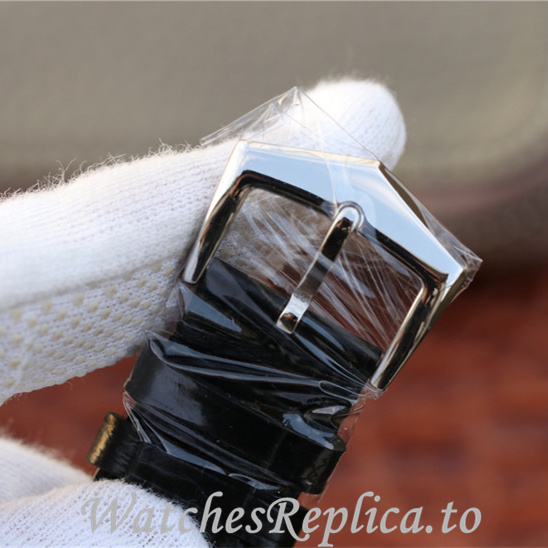 Patek Philippe Replica Complications 5205G Leather strap 40MM - WatchesReplica.is