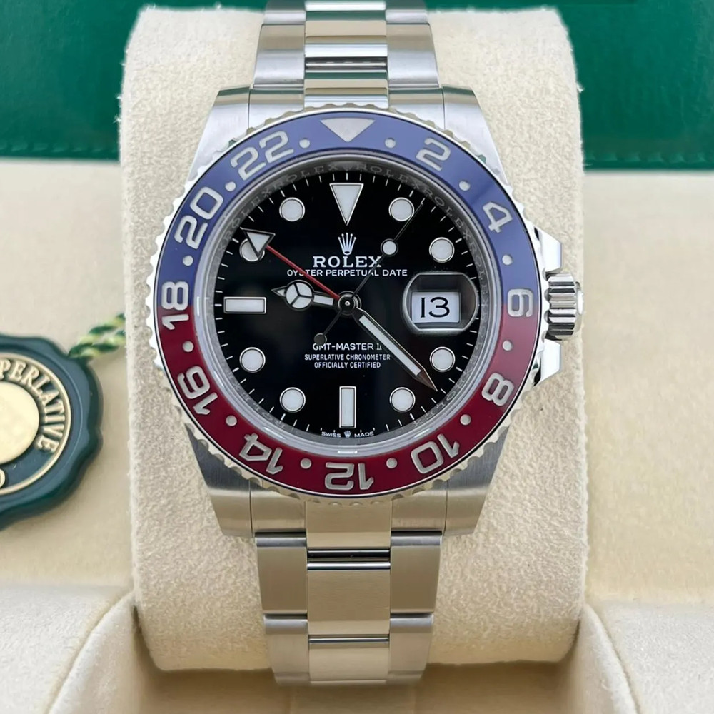 Rolex GMT Master Black Dial 1675 - WatchesReplica.is