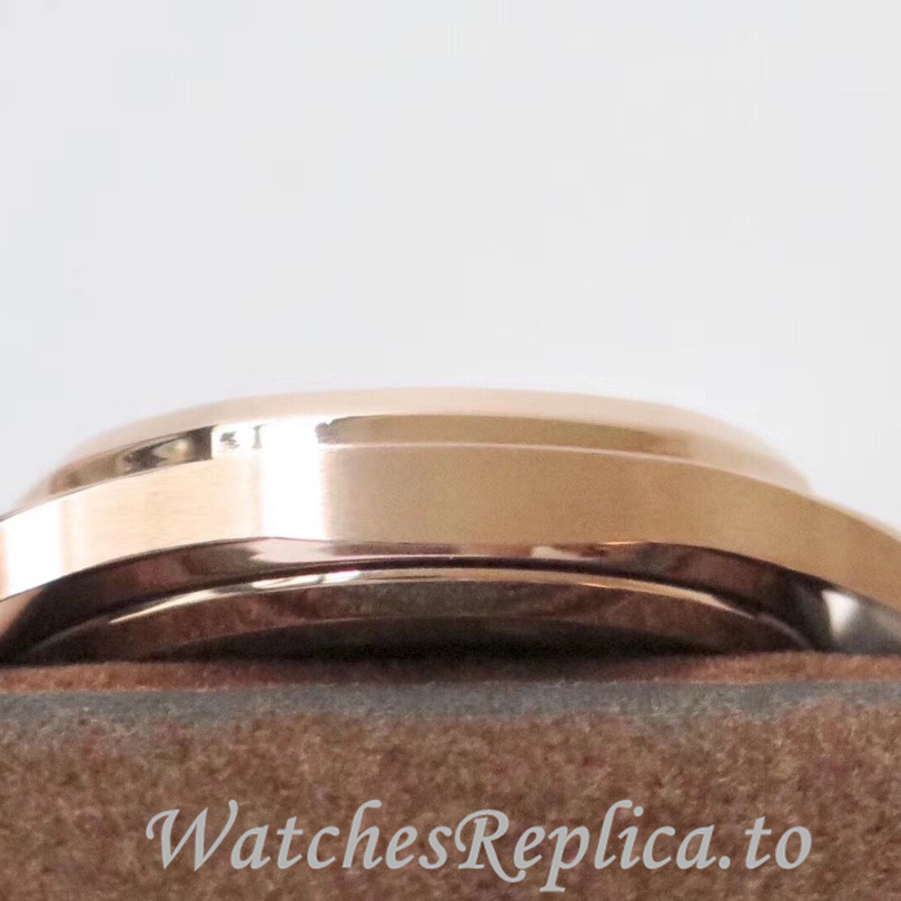 Patek Philippe Replica Aquanaut Rubber strap 35.6MM - WatchesReplica.is